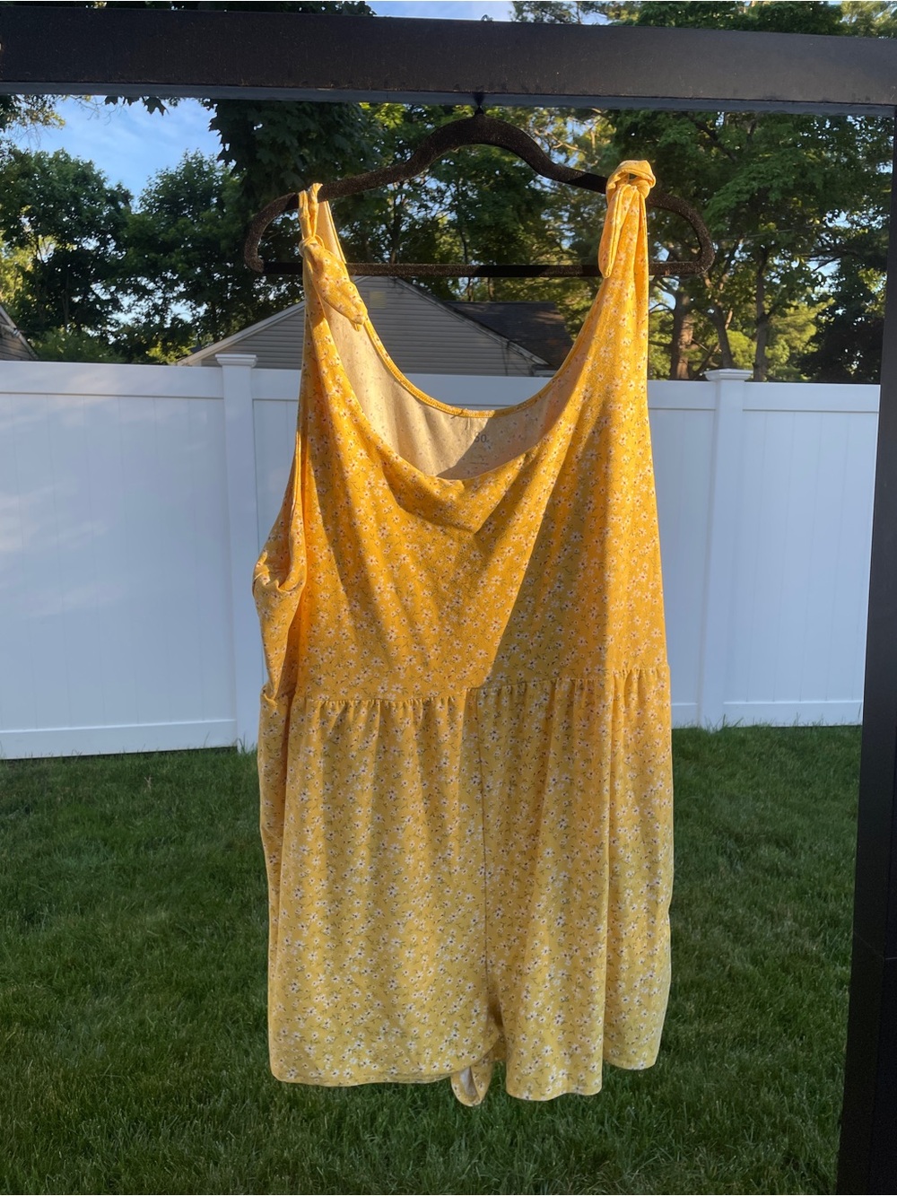 Kohl’s SO Sonoma Plus XXL Yellow Floral Romper Shorts